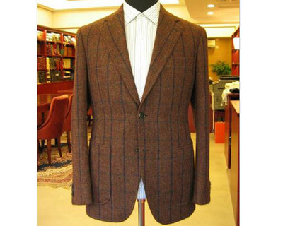 定做一套西服要多少钱:厂家长期供应西服图片|定做一套西服要多少钱:厂家长期供应西服产品图片由徐州英伦服饰公司生产提供-