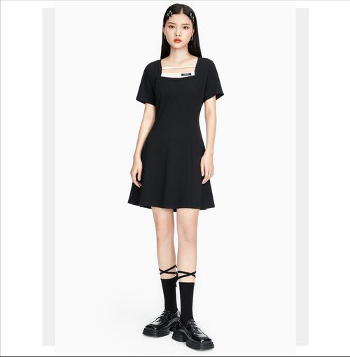 曾红极一时的国产服装品牌,如今存在感几乎为零,你还记得几个